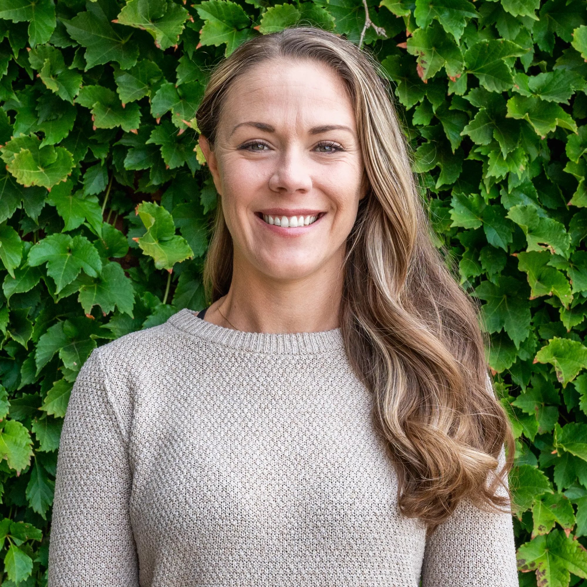 Sarah, Hand to Heart Soulistic Wellness